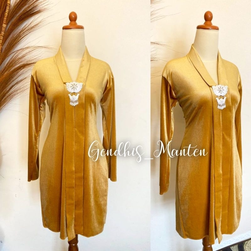 [Gold] Kebaya Bludru Panjang - Model Kartini / Leher V