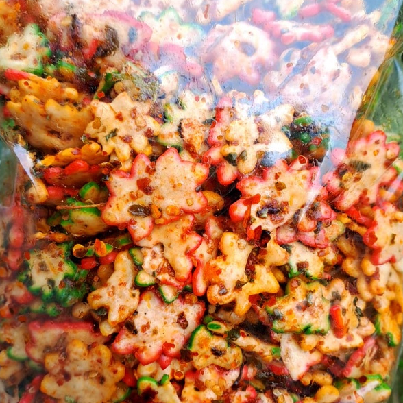 

Sebring Pedas Kencur Daun Jeruk 250gram