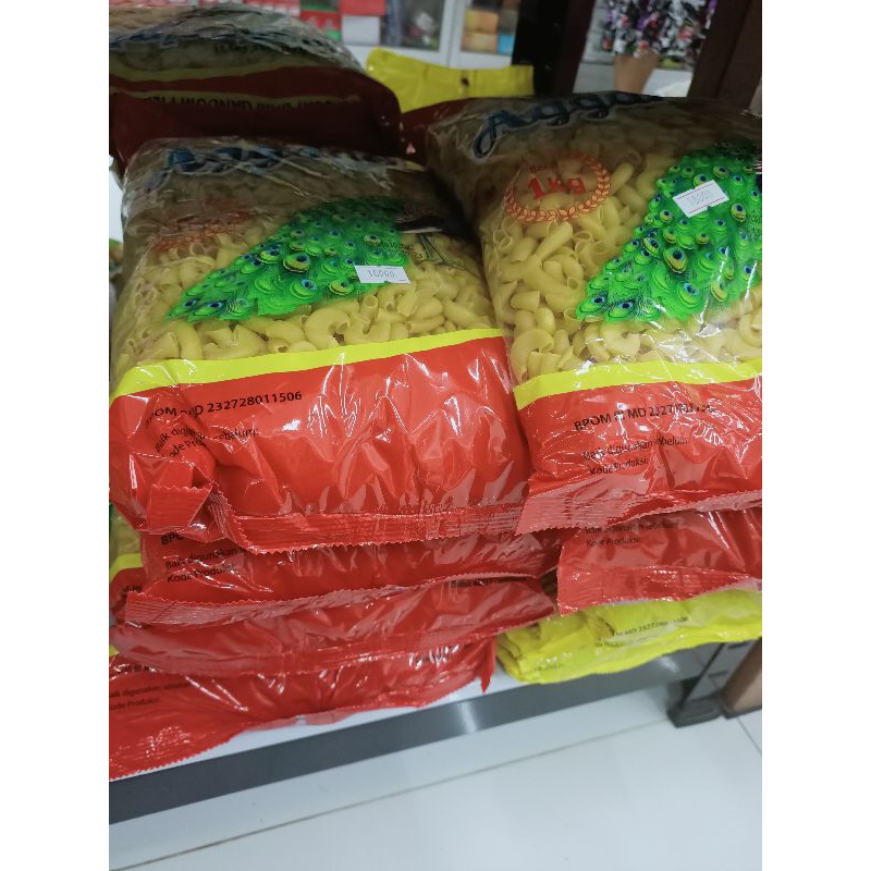 makaroni mentah 1 kg