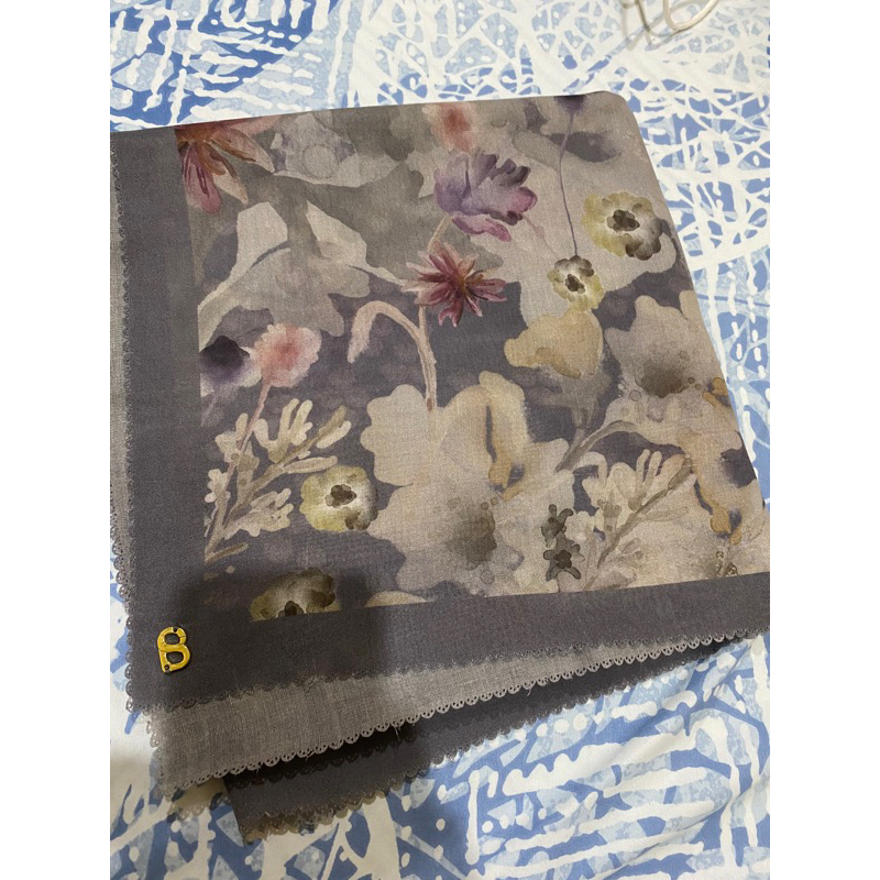 Preloved buttonscraves