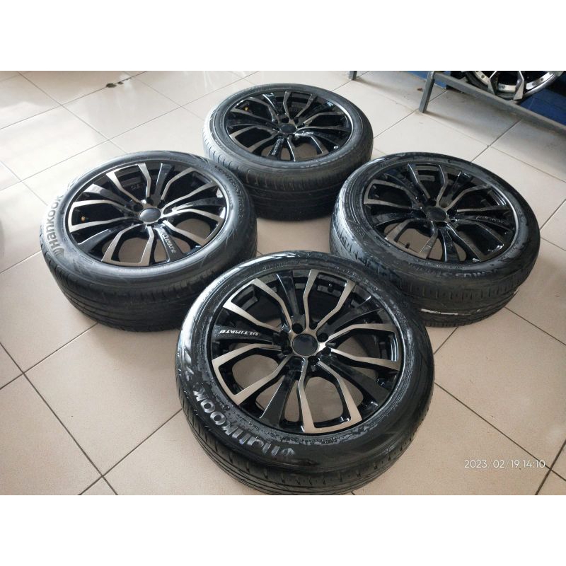 Velg Racing Mobil Bekas SSW Ultimate Ring 17 Lebar  7,5 Inch Lubang Baut 4x100/114 Offset 45 Warna H