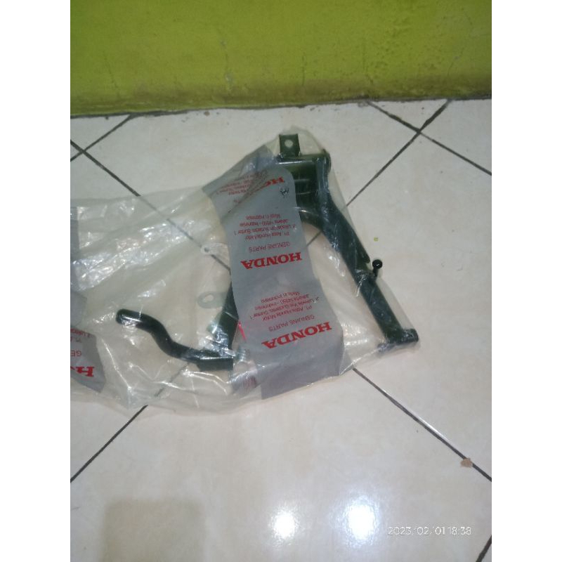 standar tengah Astrea grand prima original AHM Honda