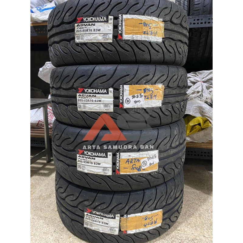 Ban Yokohama Advan Neova AD08R 205 / 45 R 16 R16