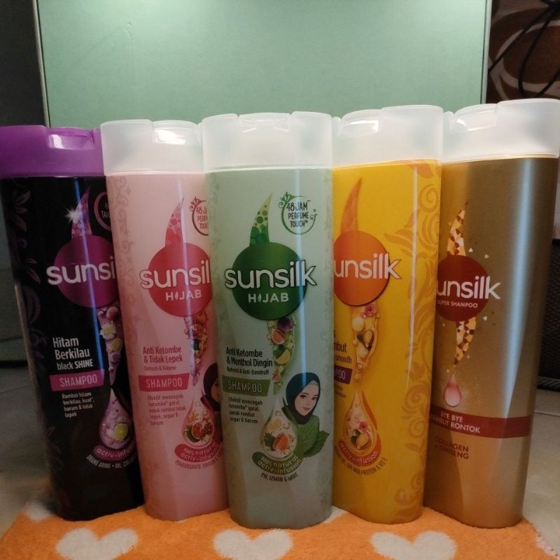 Sunsilk Hijab Shampoo Refresh And Anti Dandruff 300Ml Sampo sunsilk shampoo sunslik hijab 340ml sunsilk hijan 340ml sampo sunsilk shampoo sunsilk hijab shampoo sundlik anti keyombe shampoo anti danruffI