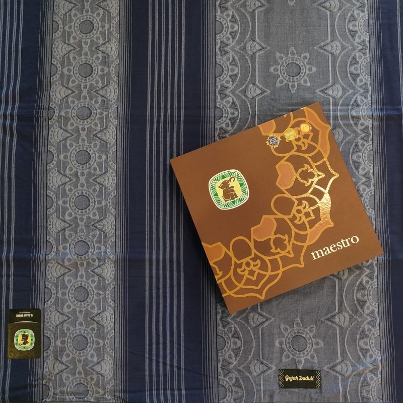 Sarung Gajah Duduk Maestro