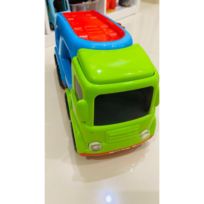Dijual murah preloved ELC Whizz World Car Transporter