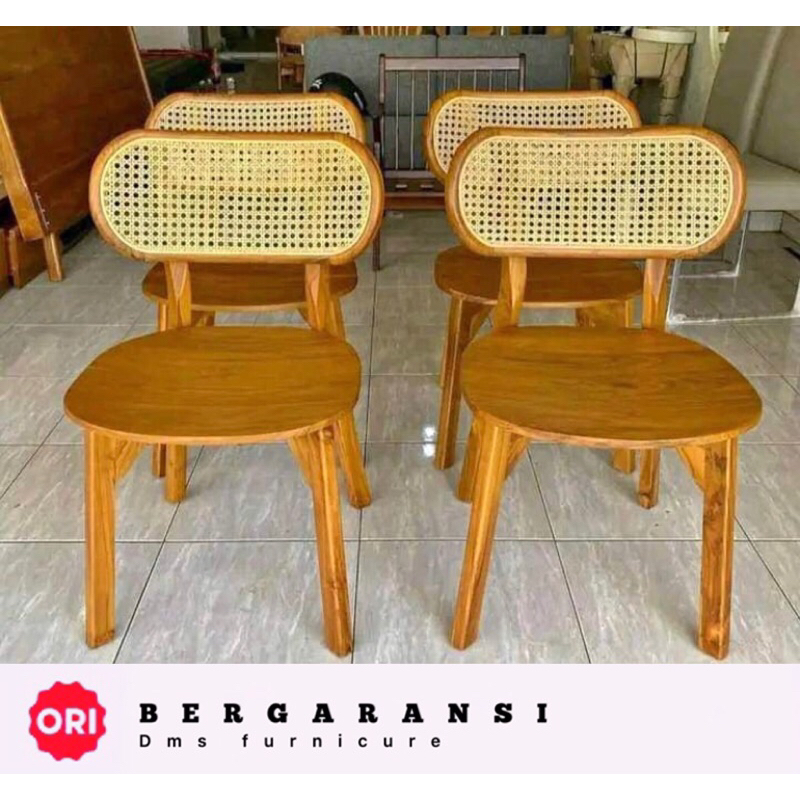 Jual Kursi Vintage Kursi Cafe Rotan Klasik Kursi Kacang Kayu Jati Rotan Langsung Dari