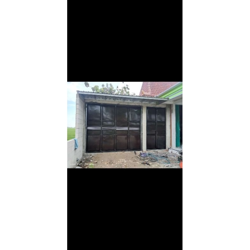 pintu garasi