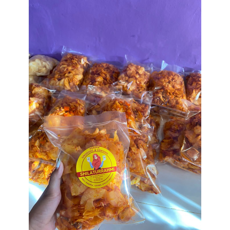 

keripikpedasmanisikantri