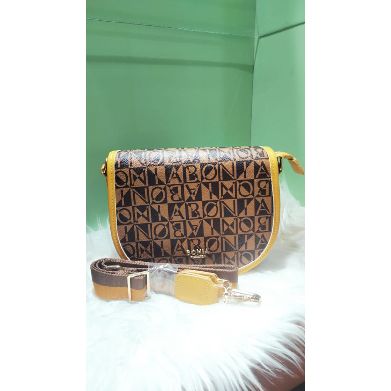 TAS WANITA BRAND BONIA , KUALITAS PREMIUM