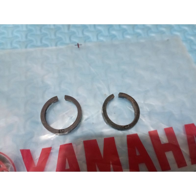 RING PLASTIK POMPA SHOCKBREAKER DEPAN MIO SPORTY MIO SMILE MIO J MIO M3 JUPITER Z NOUVO Z MX LAMA SEPASANG ORIGINAL