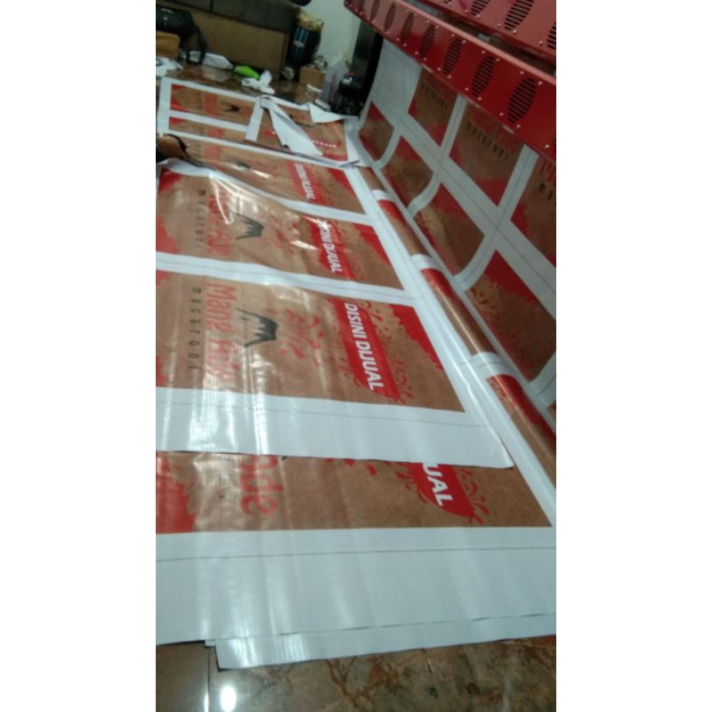 

CETAK BANER Free Design