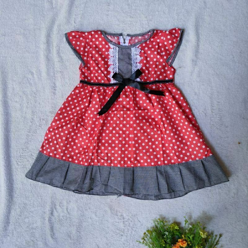Dres baju anak perempuan renda tengah polos polkadot