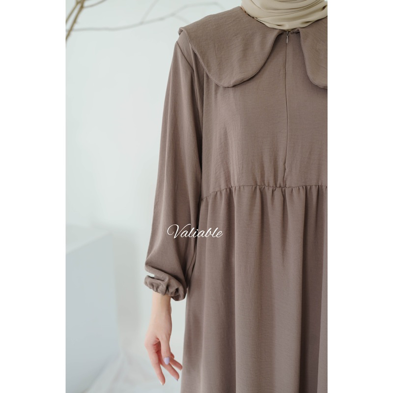 Collar Petite Dress Valiable