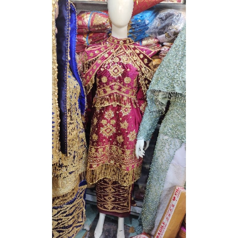 pesanan baju maron spasang.