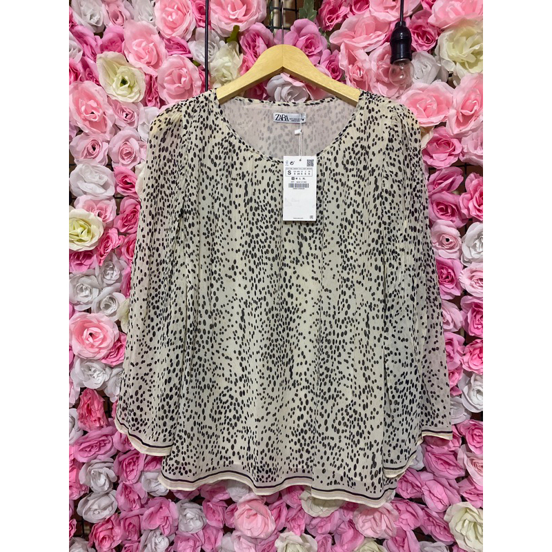 Blouse Zara. baju kerja Import. baju kerja wanita branded. baju kerja wanita Import. baju kerja Zara