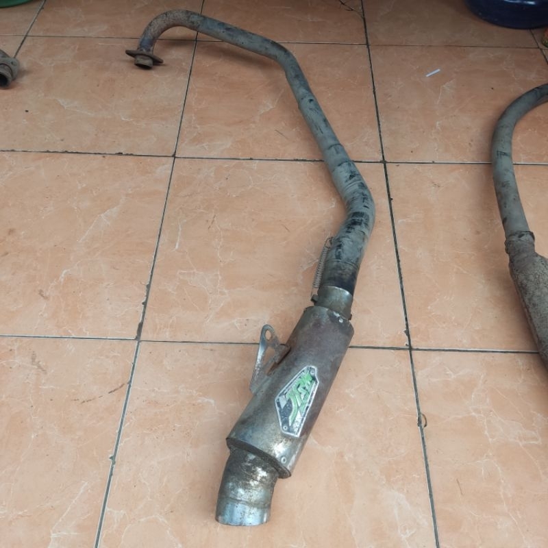 Knalpot Racing Yamaha Vixion Old