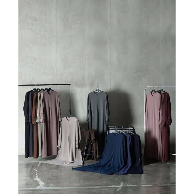 NWT SAILA MINA ALJENNA