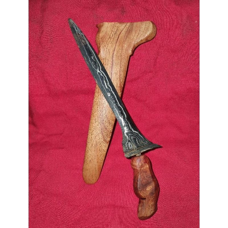 Keris Kecil Patrem Sepuh