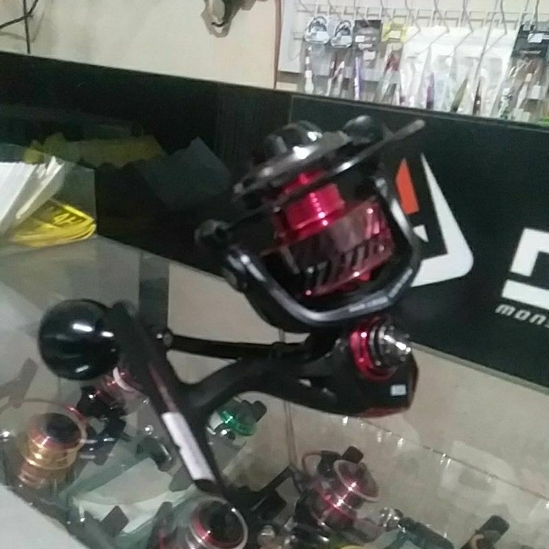 Reel Kenzi Aica SW2000