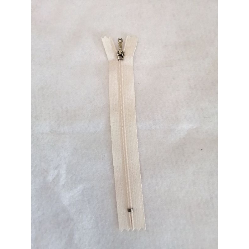 resleting ykk 15 cm / 6 inch