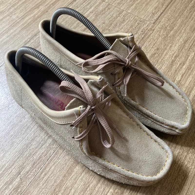 Misteri Sepatu Clarks Murah di Online Shop: Keuntungan, Risiko, dan Cara Berbelanja Aman