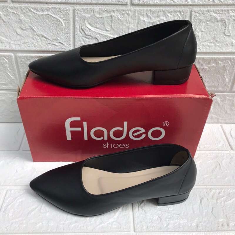 Sepatu Pantofel Fld Wanita Polos 3 Warna Hak 3cm