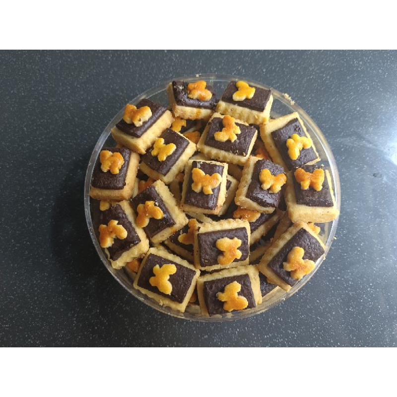 

Nastar coklat