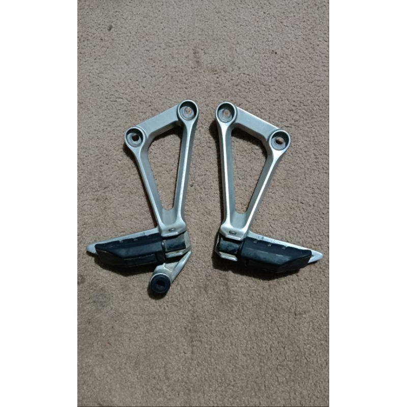 Postep footstep belakang cbr 250 old thailand original copotan