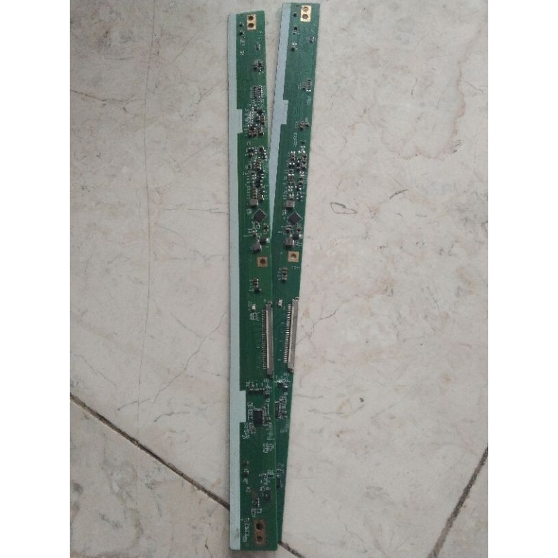 TCON INNOLUX TCON IC IN518 IC IN1802A TCON GARIS