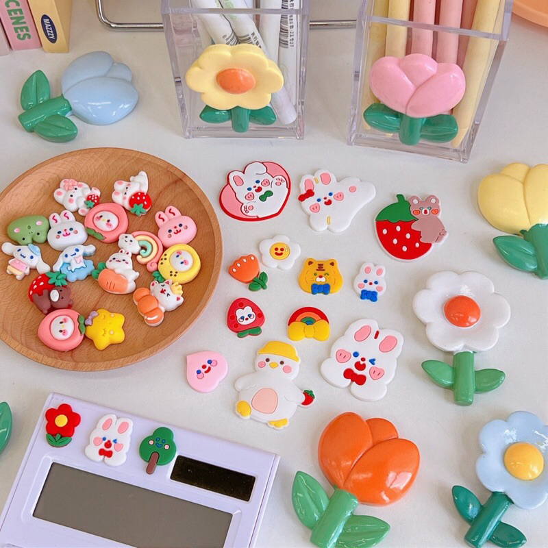READY STOCK BISA COD - STIKER MINI 3D BOTOL AIR MINUM KAWAII KARAKTER KARTUN HEWAN LUCU BUNGA ANAK PEREMPUAN KAWAII FANCY VIRAL KECIL LEM KUAT DESAIN RESIN MODEL GEMOY MURAH REMAJA CEWEK KOREA AESTHETIC DEKORASI KREASI SEPATU SANDAL HIASAN DIY TEMPEL