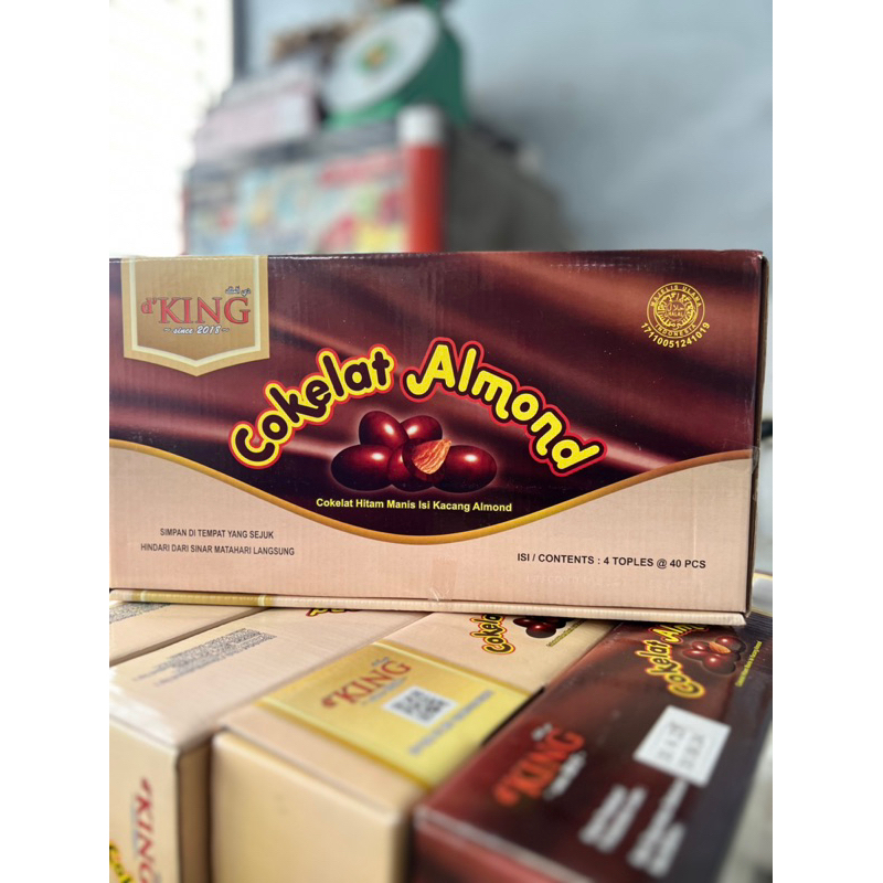 

COKLAT ALMOND THE KING||COKLAT ALMOND ISI 4 TOPLES