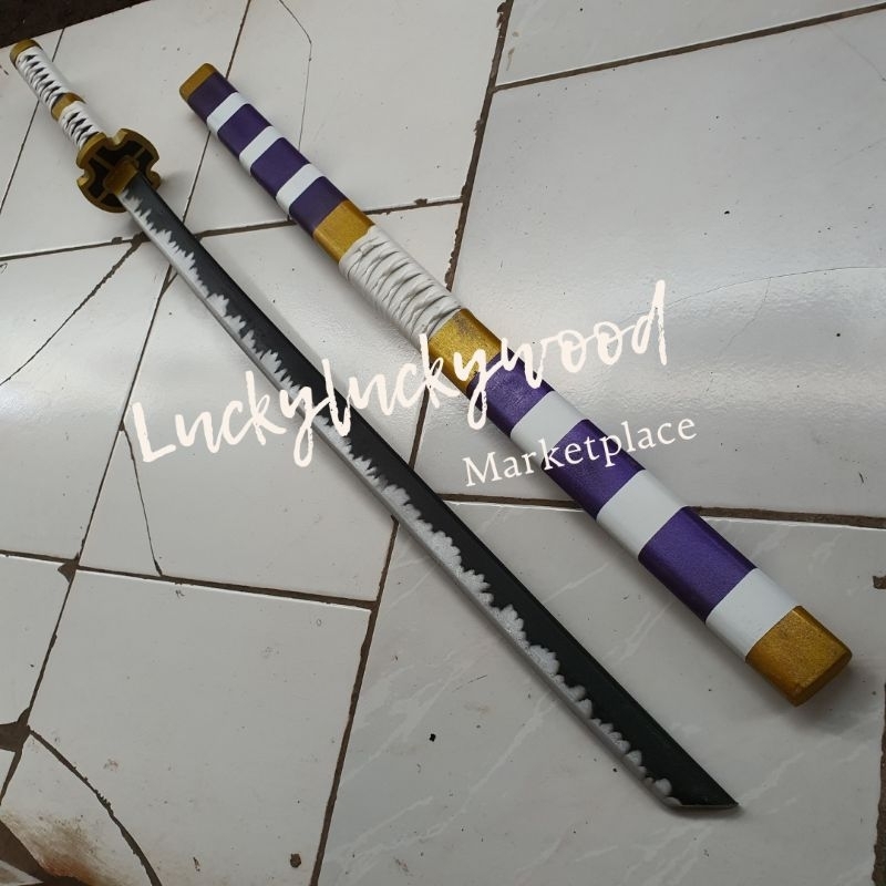 Mainan pedang kayu zoro ungu putih anime cosplay roronoa zoro