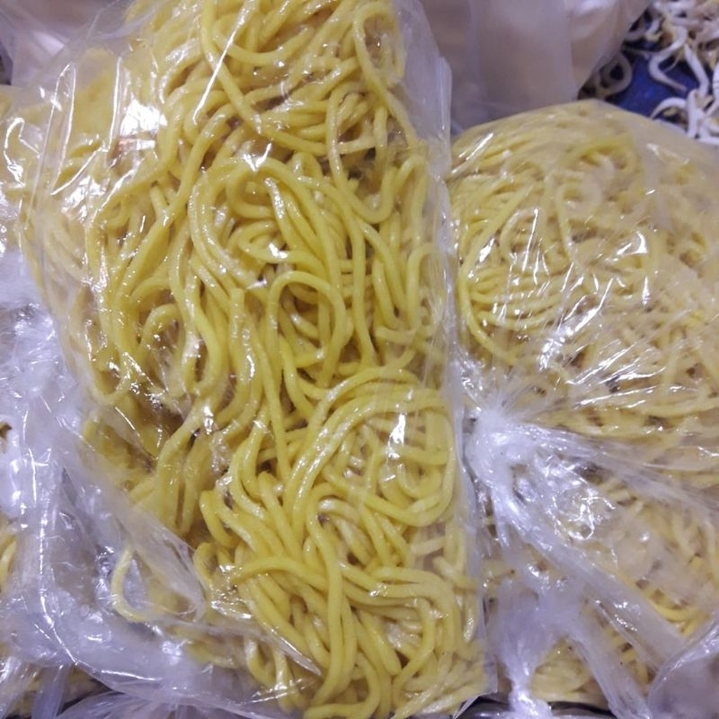 

Mie kuning basah 250 gr