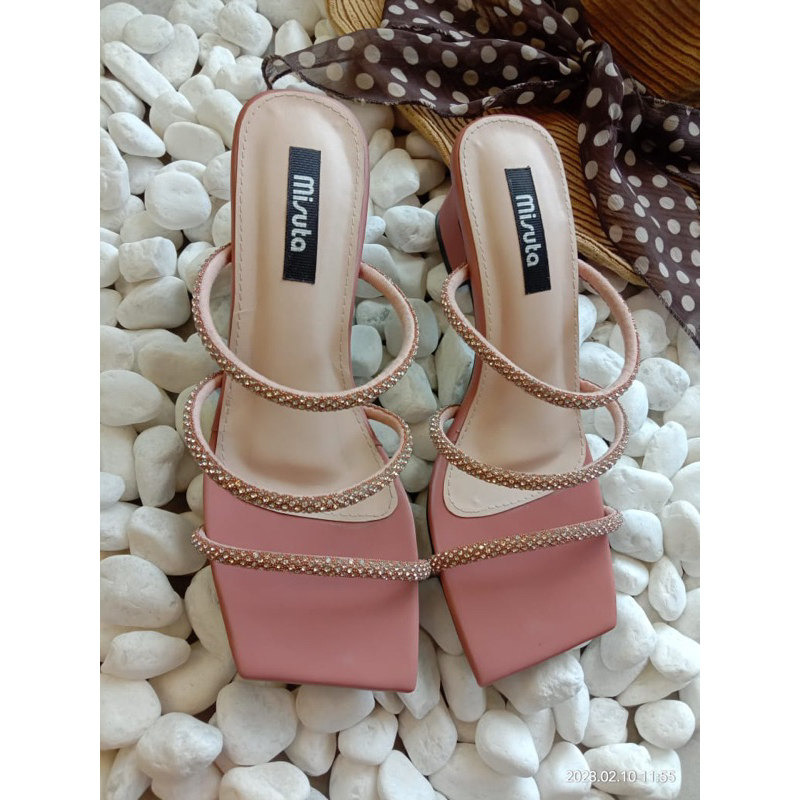 misuta premium blink heels