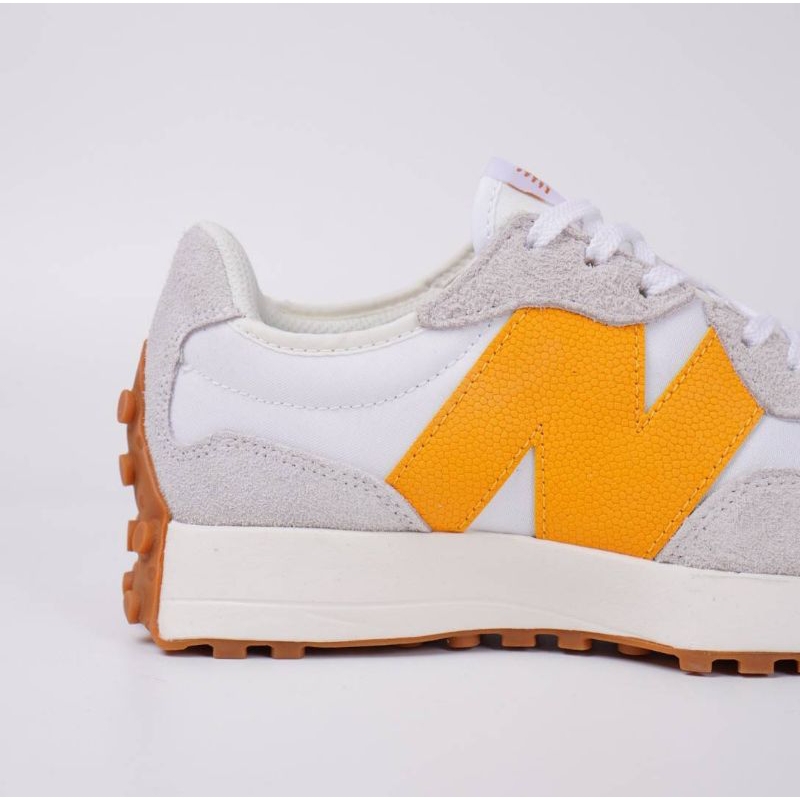 Sepatu NB 327 White Gold