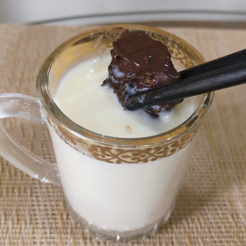 

[Whispers] Mud Cookies Melted by Chuwy Cookies