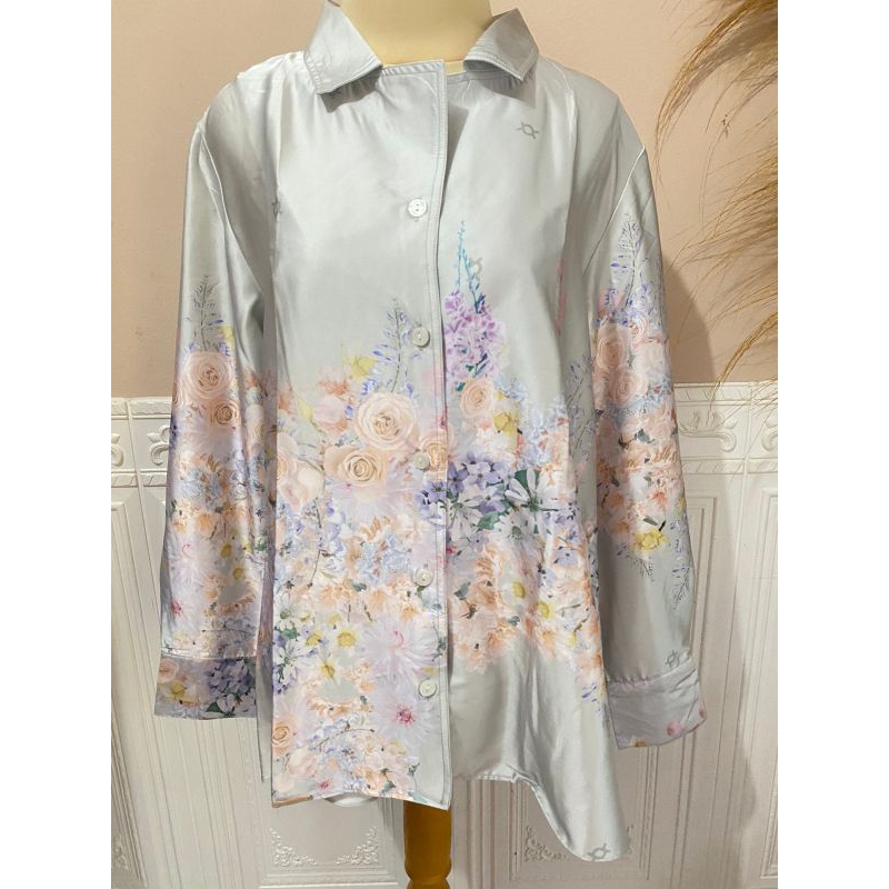 Heidi blouse wearing klamby