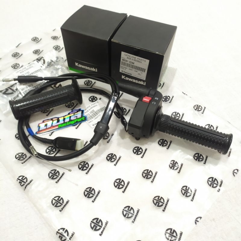 PAKET HOLDER SAKLAR KANAN GAS SPONTAN NINJA RR NEW 150 SET HANDGRIP HANDFAT KARET SARUNG STANG KABEL