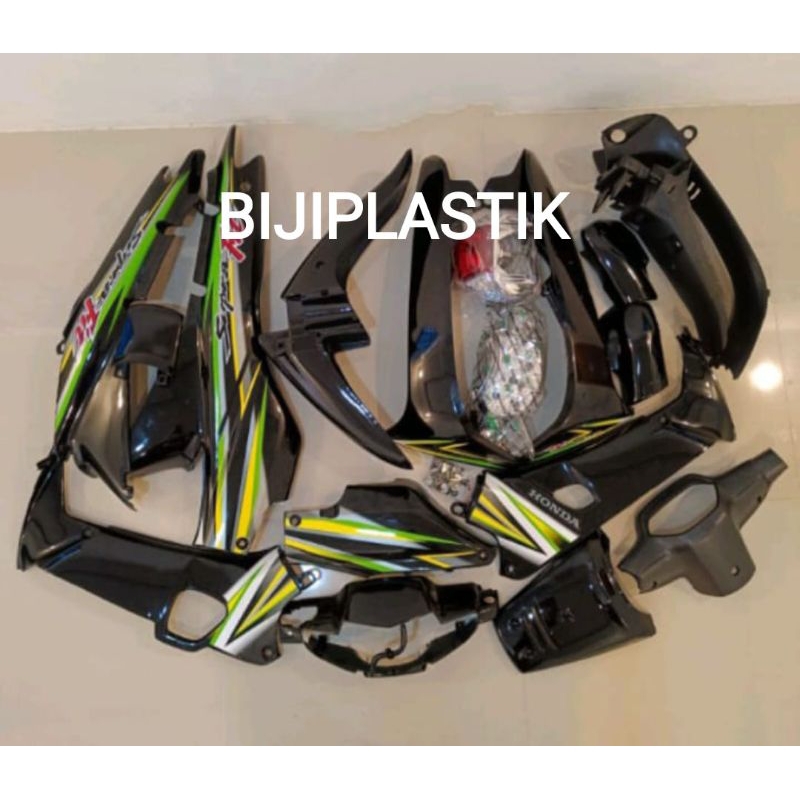 Cover Bodi Fullset Bodi Set Supra x Supra Fit Lama