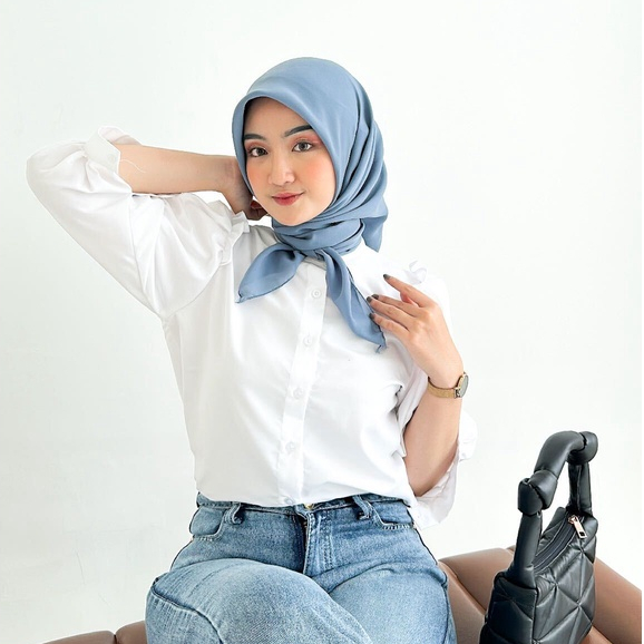 Zea Blouse hijab cotton shirt atasan wanita by Vanesha Wear