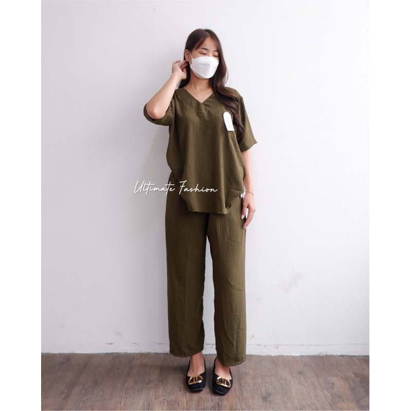 Cathy One Set Crinkle Oversize Airflow Premium / Daily One Set/ Setelan Crinkle V-Neck Import Rakku 251