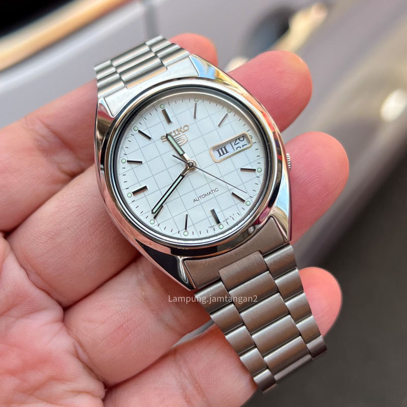 SEIKO 5 SNXF05K Silver Tone