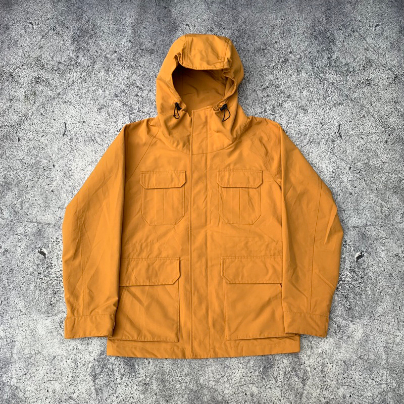 uniqlo parka mountain