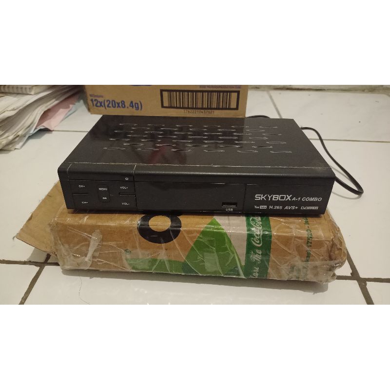 Skybox A1 Combo DVB T2/S2