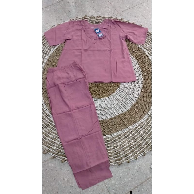ONESET/SETELAN ALVIN POLOS DEWASA