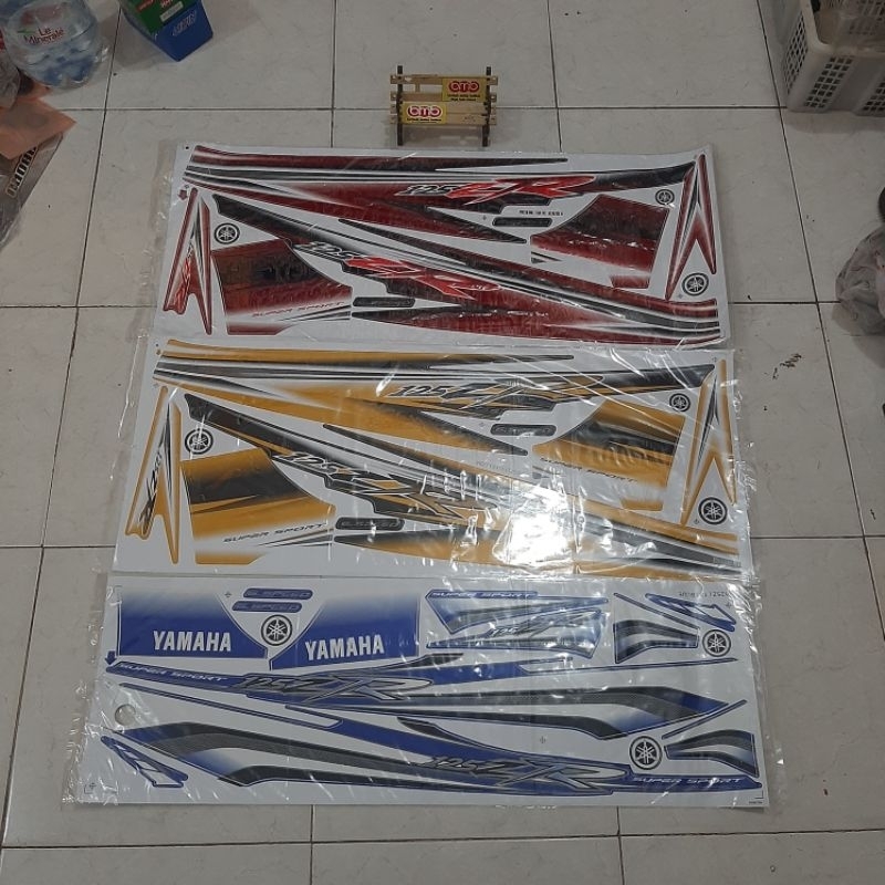 Yamaha 125 ZR stripping stiker sticker (12) merah, (12) kuning, dan (13) biru