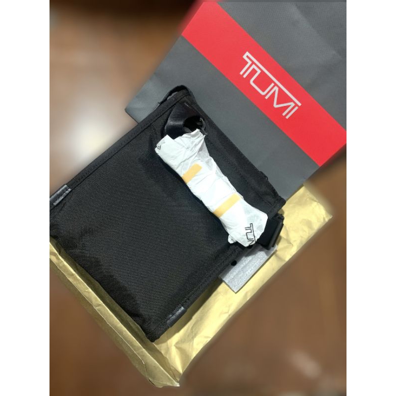 TUMI ALPHA 3 POCKET BAG SMALL NEW ORIGINAL
