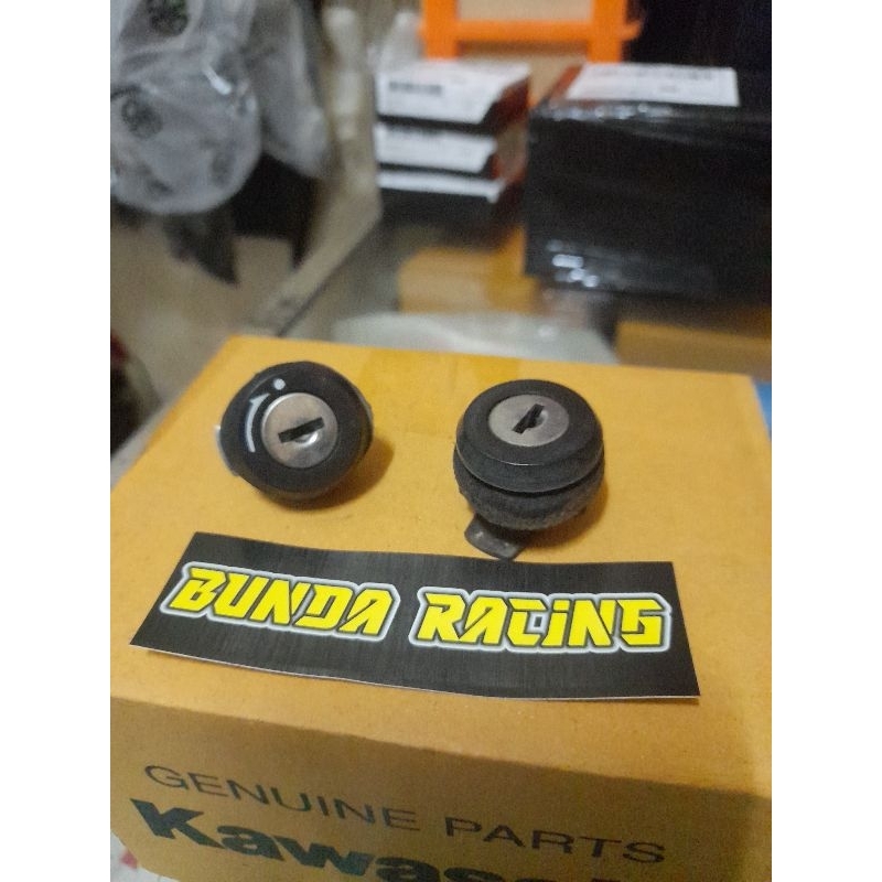 kuncian bodi tengah ninja r ninja ss