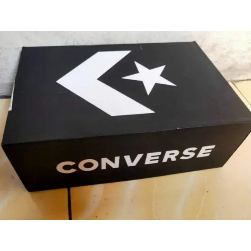 Dus/kardus/box/iner box/tempat sepatu Allstars Converse (second)